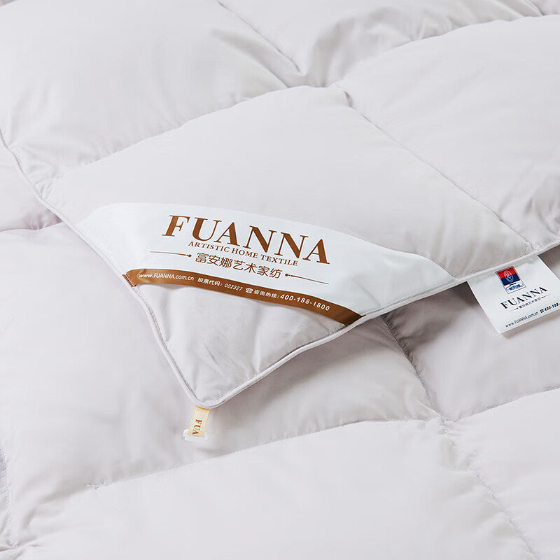 Couette Moelleuse en Duvet d'Oie FU Anna, Lit Double (230x229 cm)