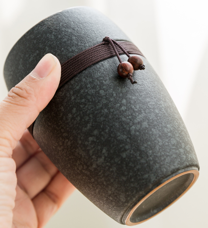 Tasse à thé en céramique pour l'infusion et la dégustation