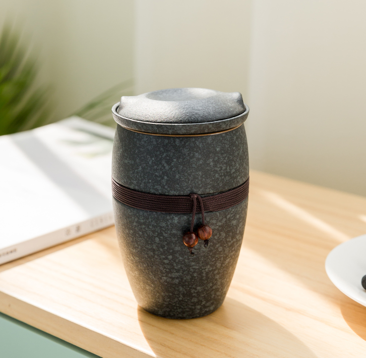 Tasse à thé en céramique pour l'infusion et la dégustation
